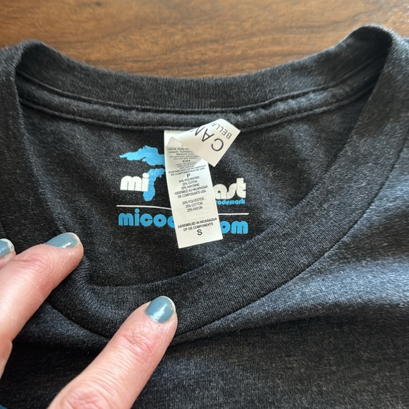 Women’s mi coast graphic tee sz small fitted. - Picture 2 of 4